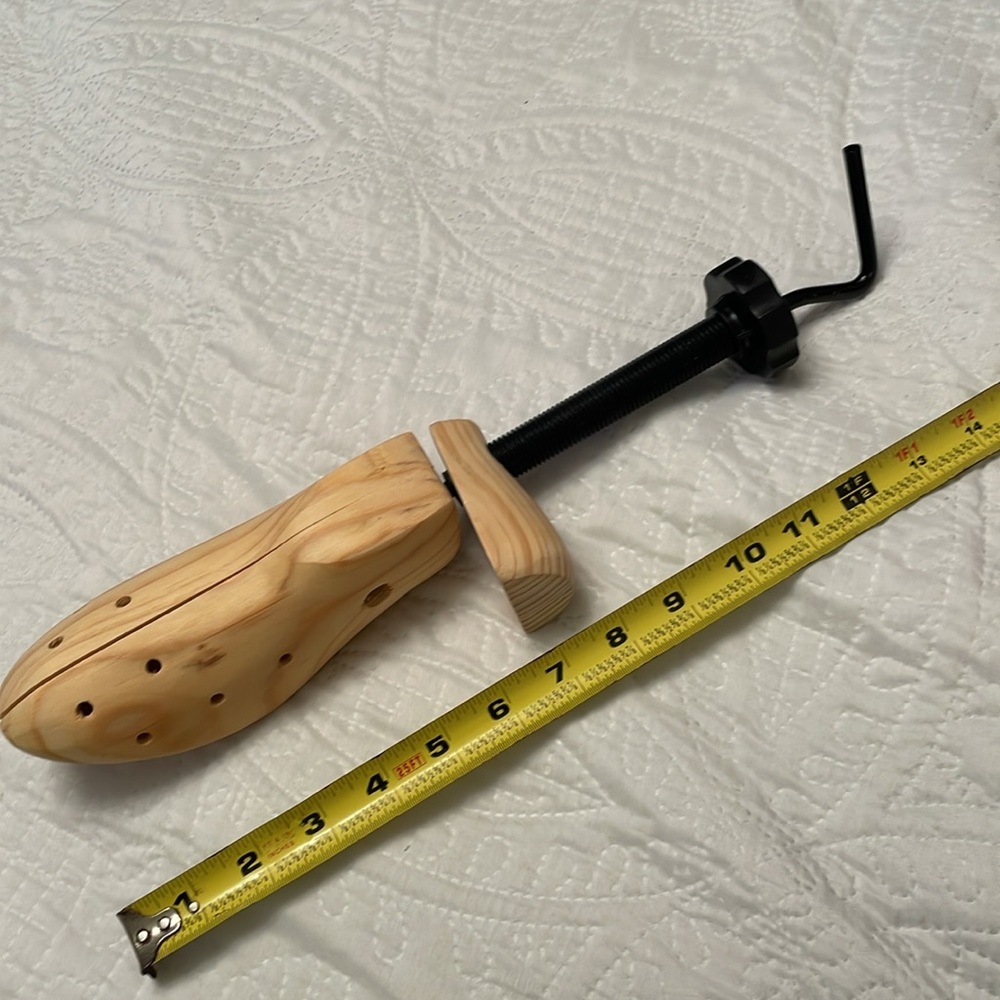 Wooden Shoe Stretcher Adjustable Unisex - Picture 4 of 7
